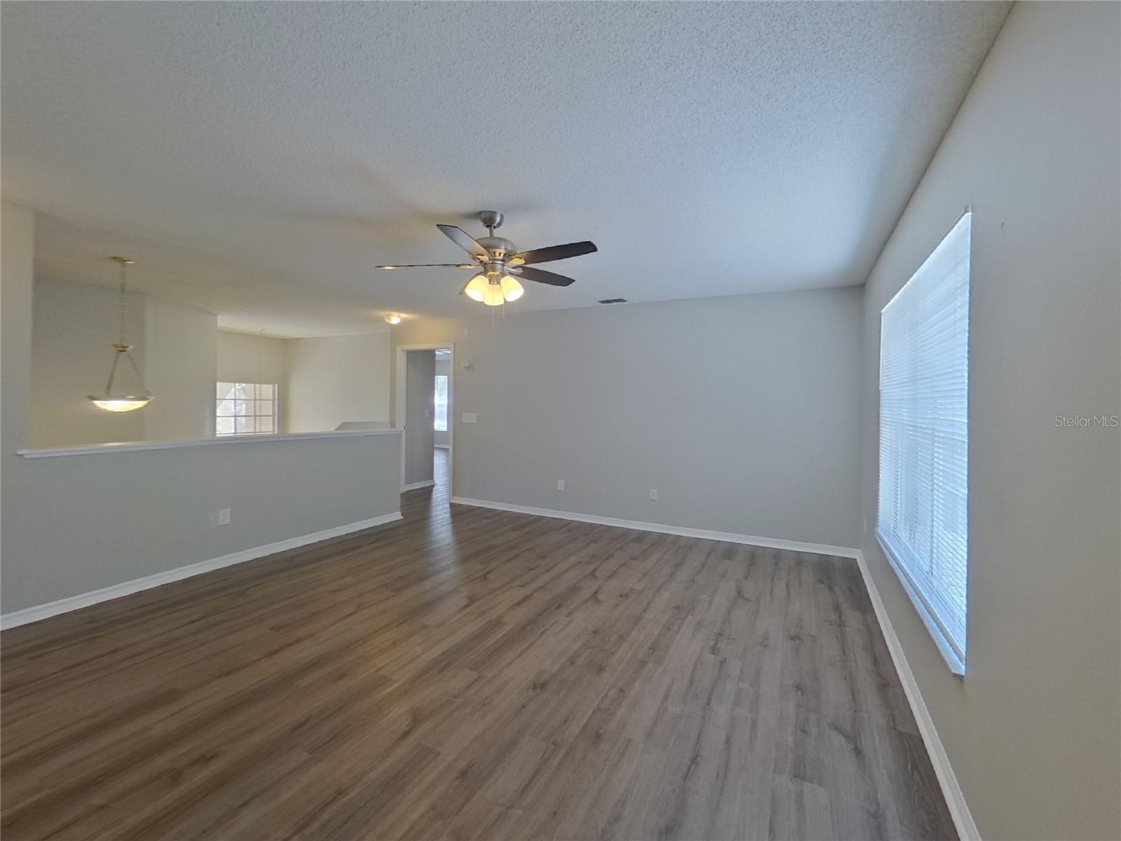 PINES WEKIVA SEC 02 PH 01 - Residential Lease