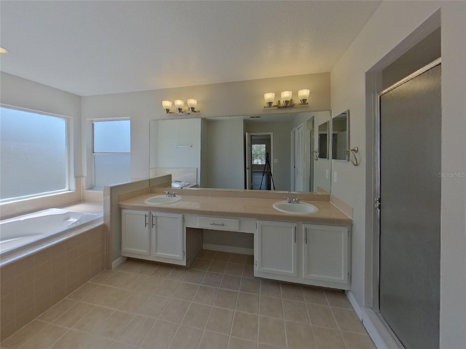 PINES WEKIVA SEC 02 PH 01 - Residential Lease