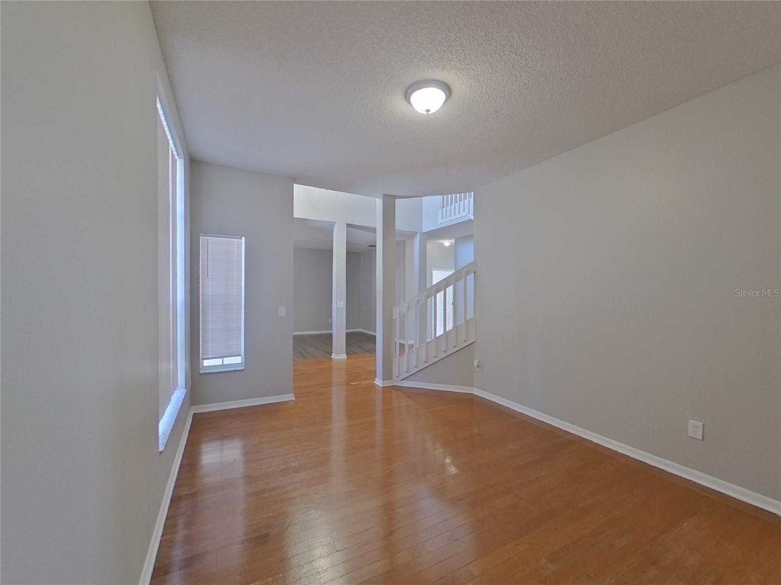 PINES WEKIVA SEC 02 PH 01 - Residential Lease