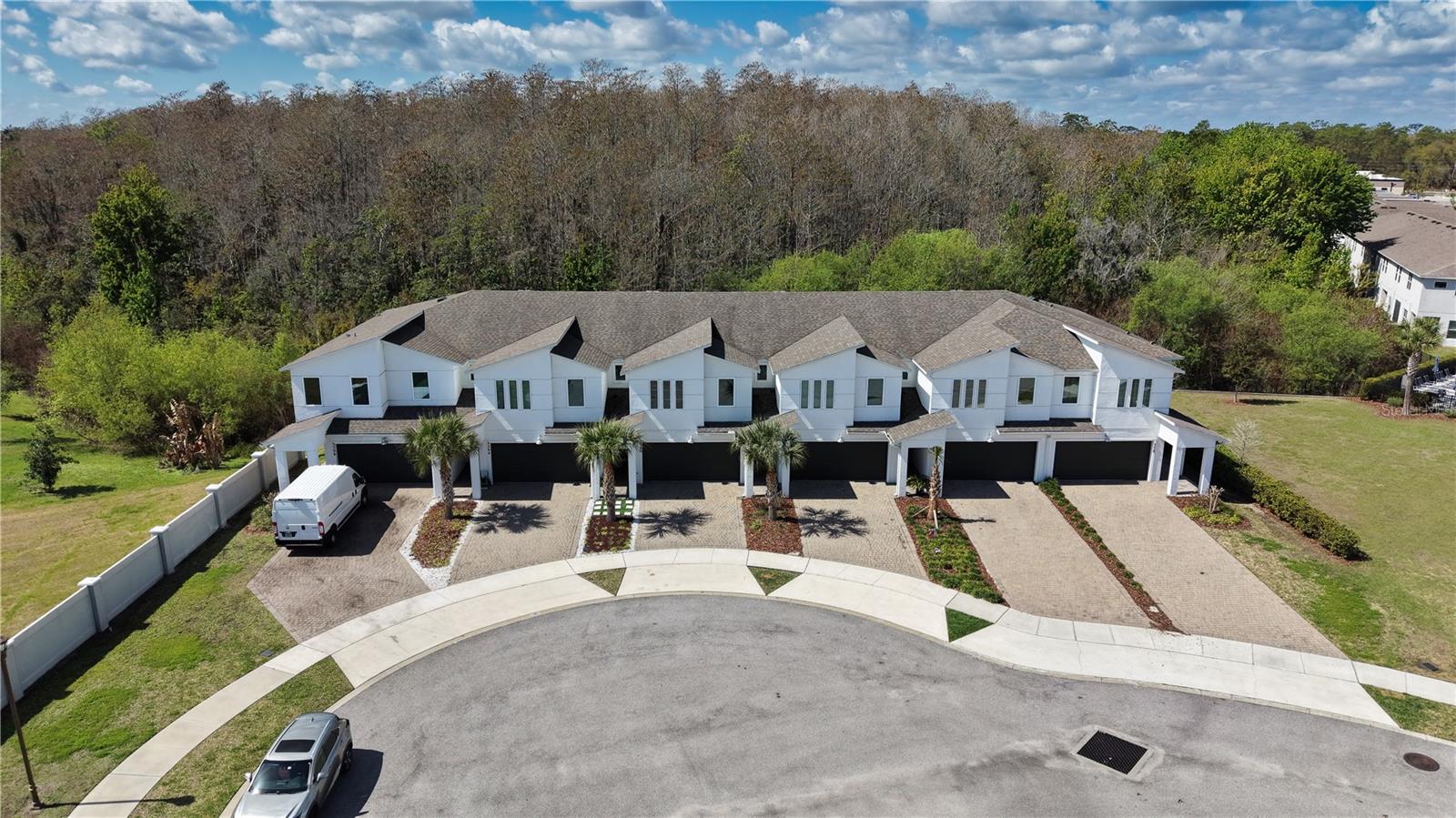 BELLA PARC TWNHMS - Residential