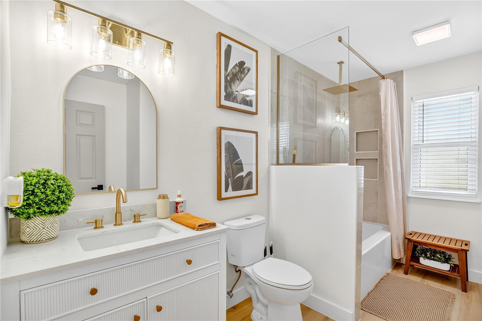 DELTONA LAKES UNIT 35 - Residential