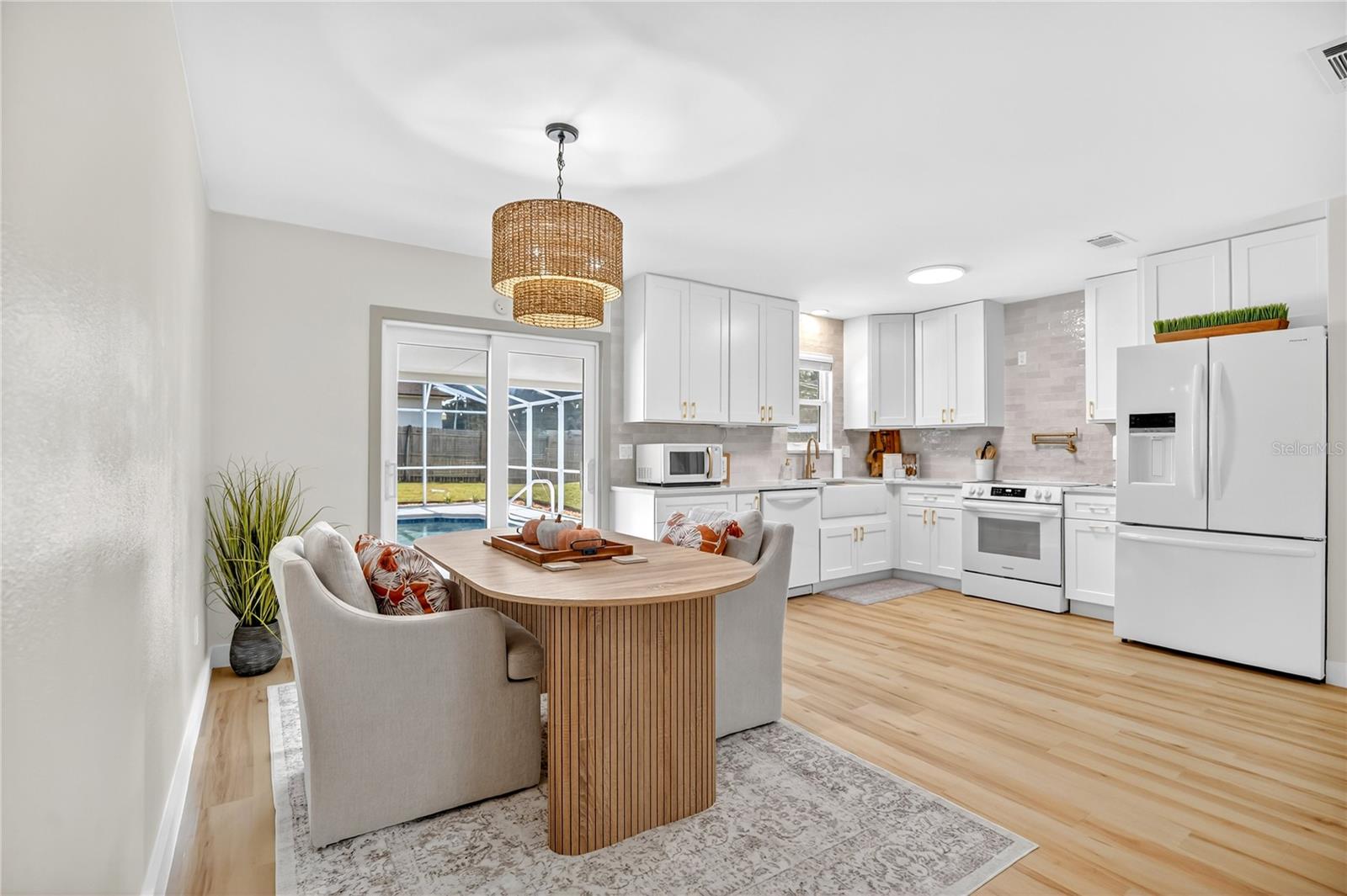 DELTONA LAKES UNIT 35 - Residential