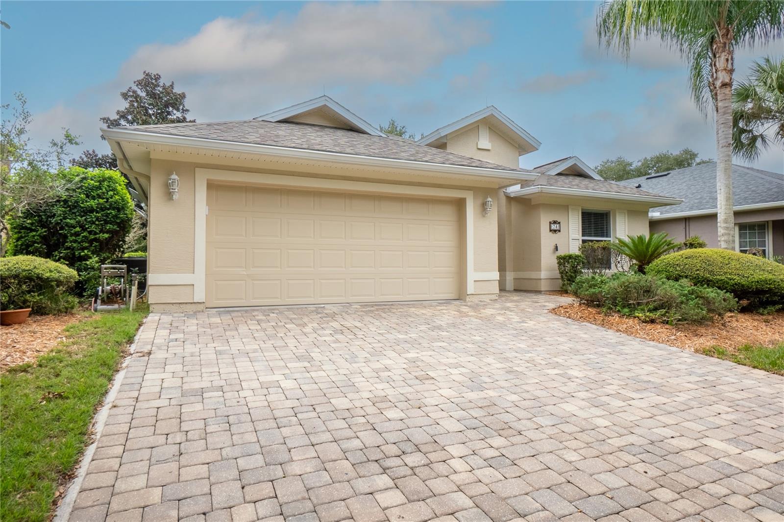 74 SOUTHLAKE DRIVE
