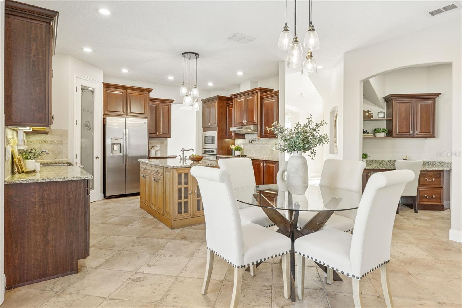 LAKEVIEW RESERVE 46/149 - Residential