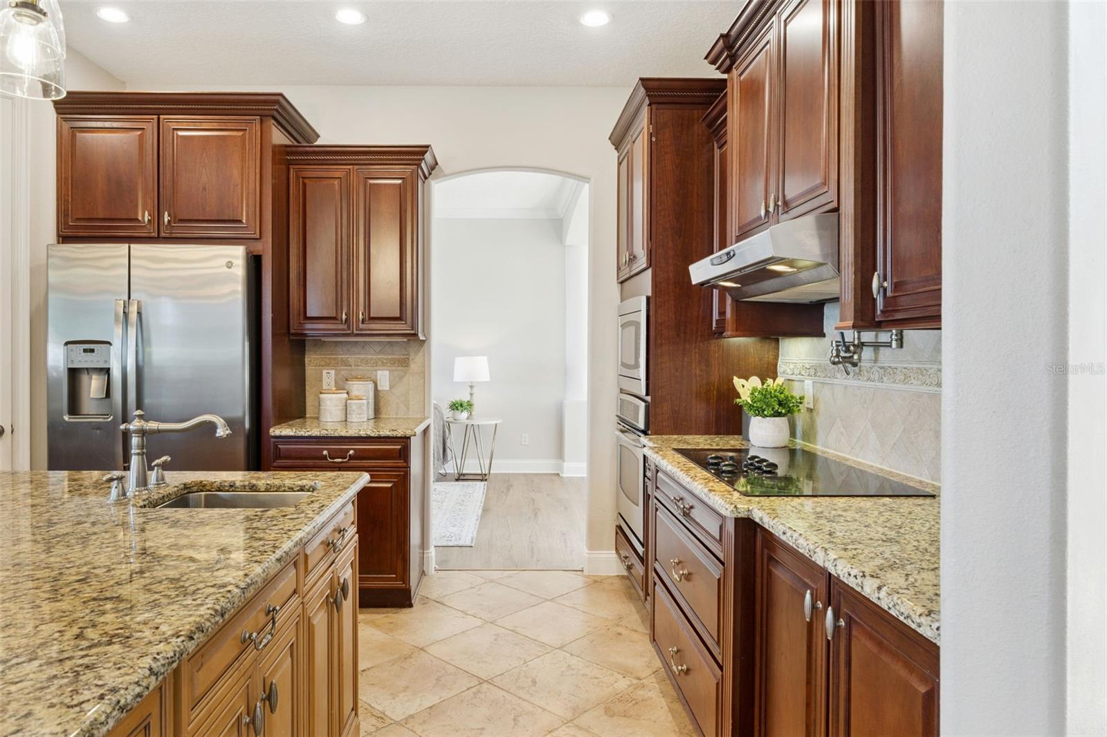 LAKEVIEW RESERVE 46/149 - Residential