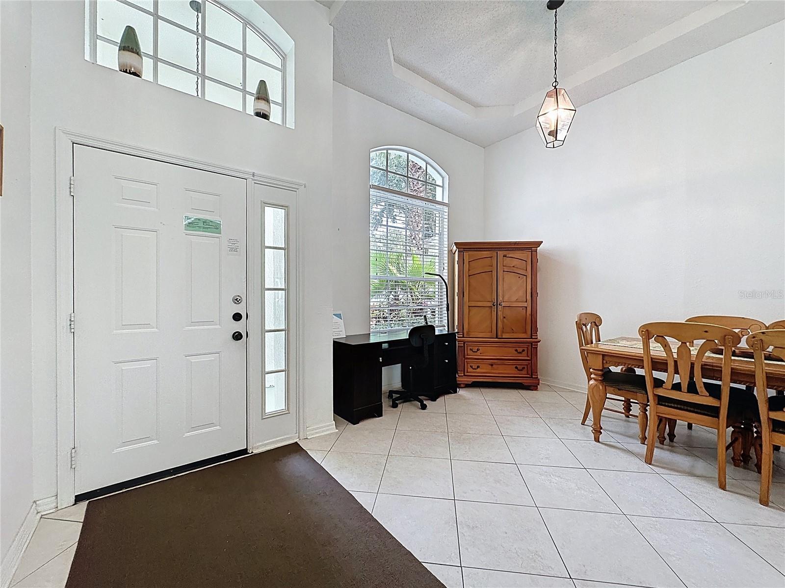 1674 WATERVIEW LOOP