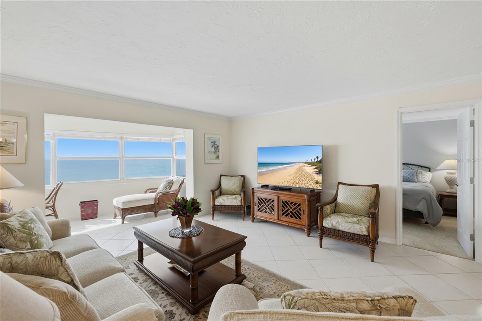 KEY TOWER SOUTH - Residential Lease