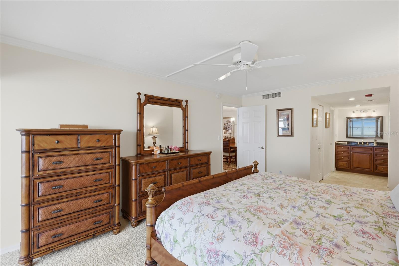 KEY TOWER SOUTH - Residential Lease