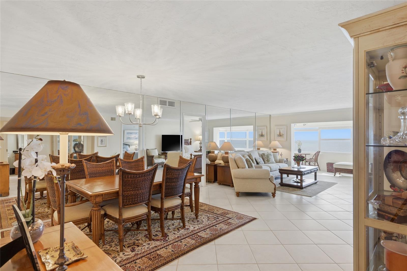 KEY TOWER SOUTH - Residential Lease