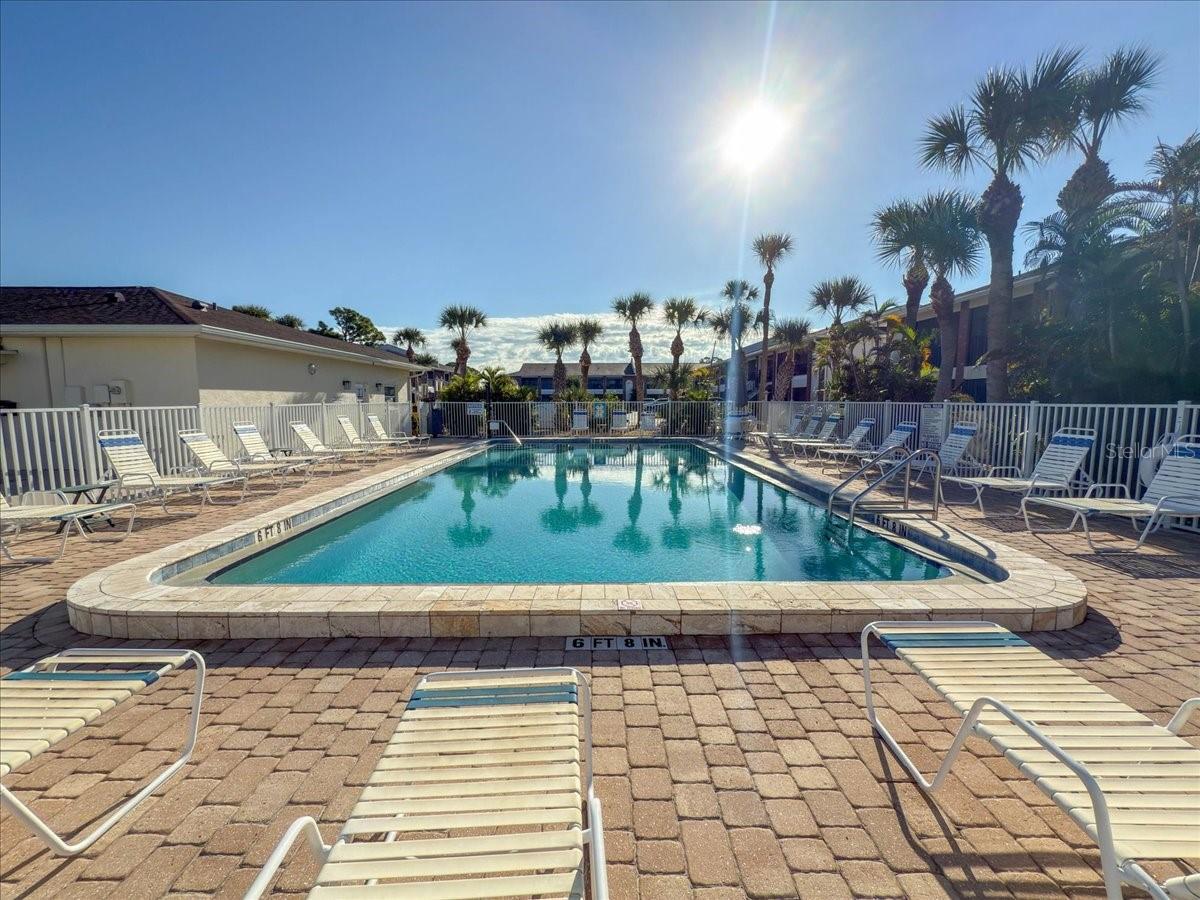 PALM MANOR PH 03 - Residential Lease