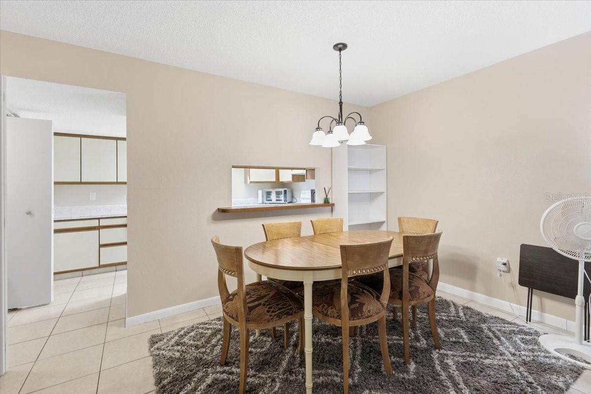 PALM MANOR PH 03 - Residential Lease