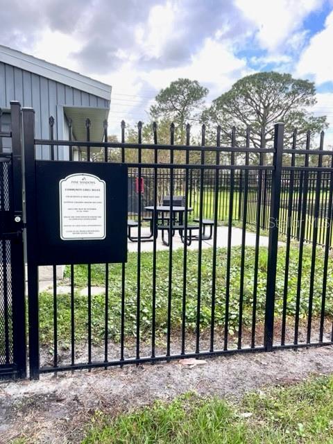 PINE SHADOWS CONDO PH 6 - Residential