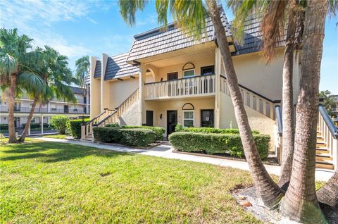 A home in SEMINOLE