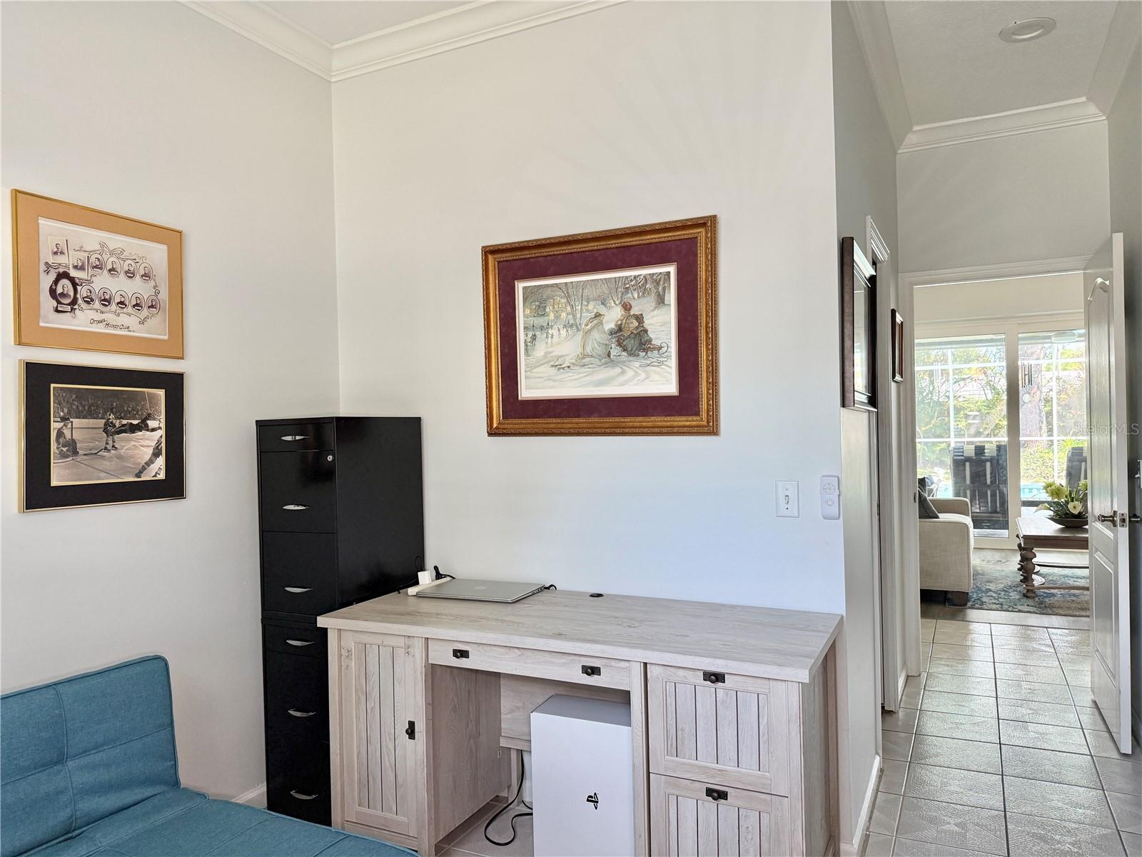 THERESA ARBOR - Residential