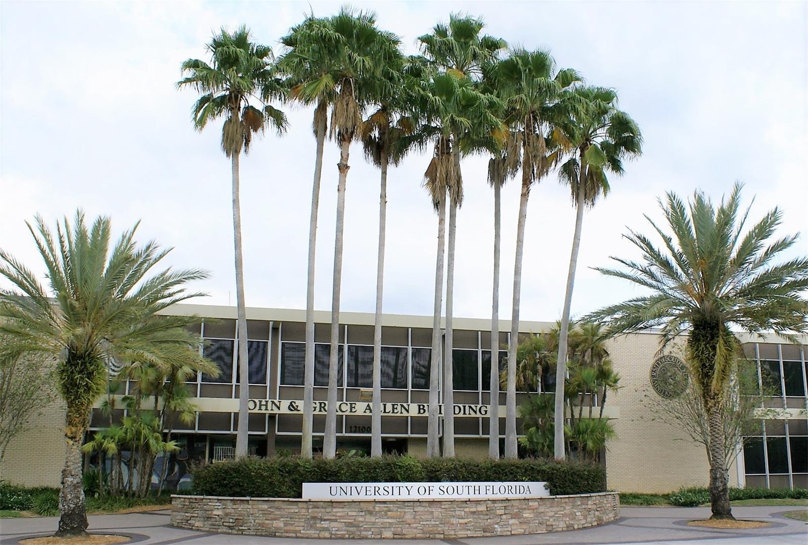 THERESA ARBOR - Residential