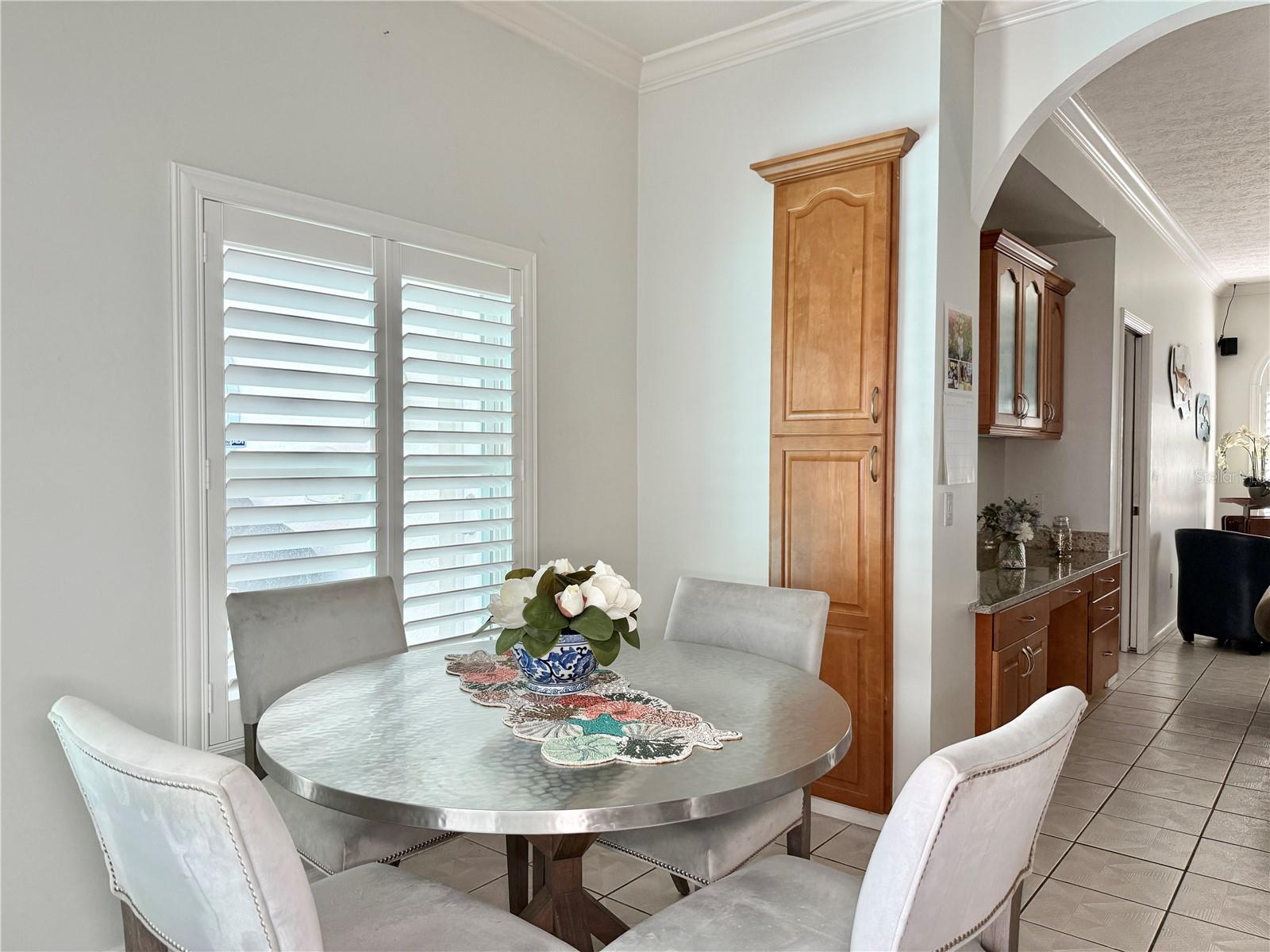 THERESA ARBOR - Residential