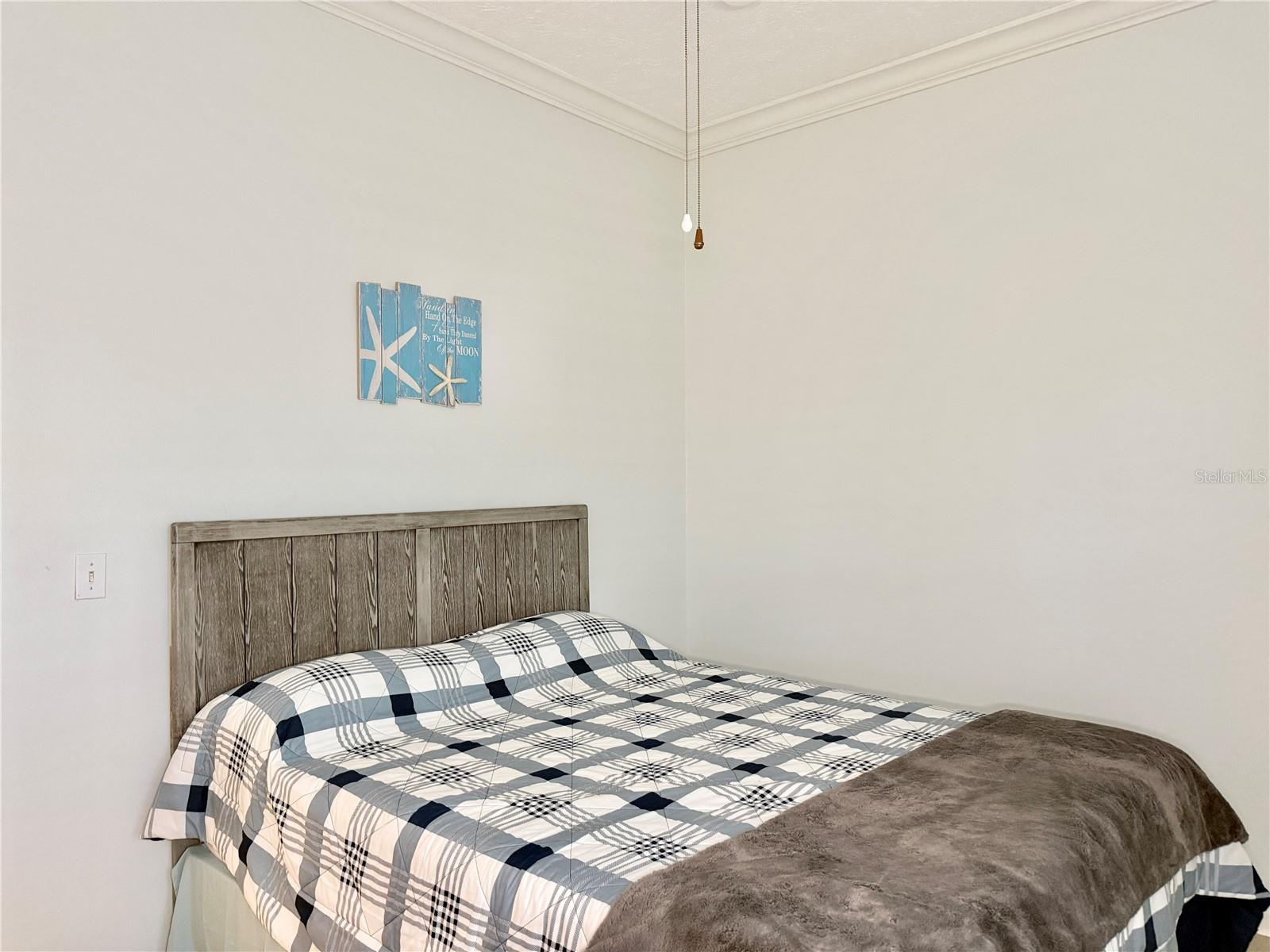 THERESA ARBOR - Residential