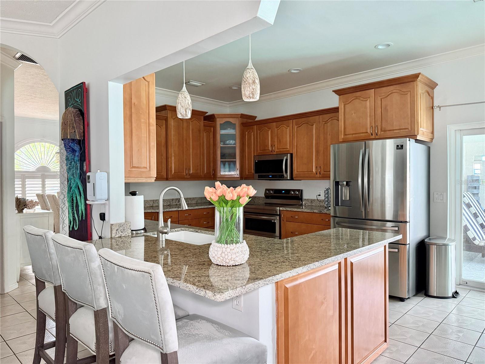 THERESA ARBOR - Residential