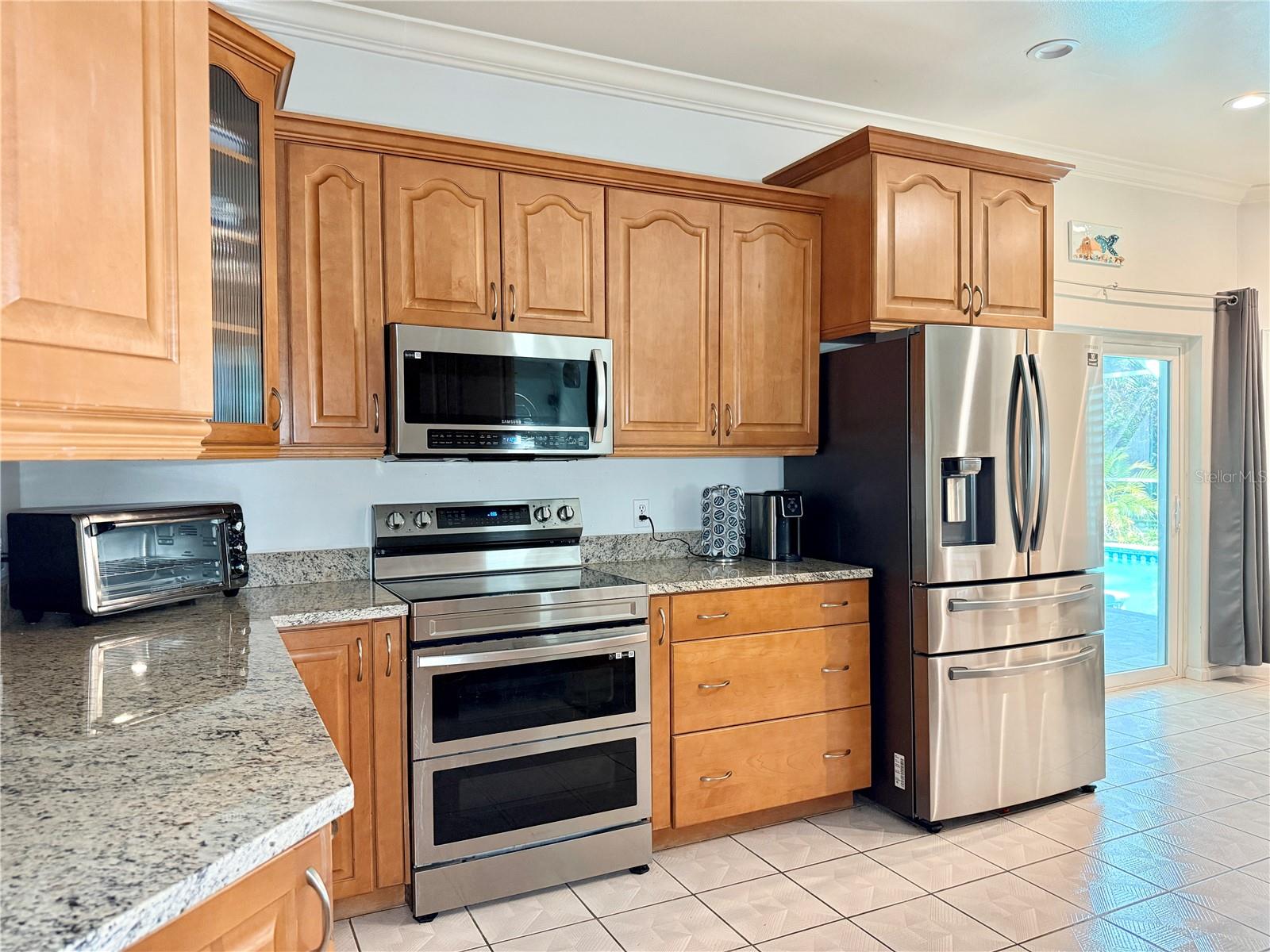 THERESA ARBOR - Residential