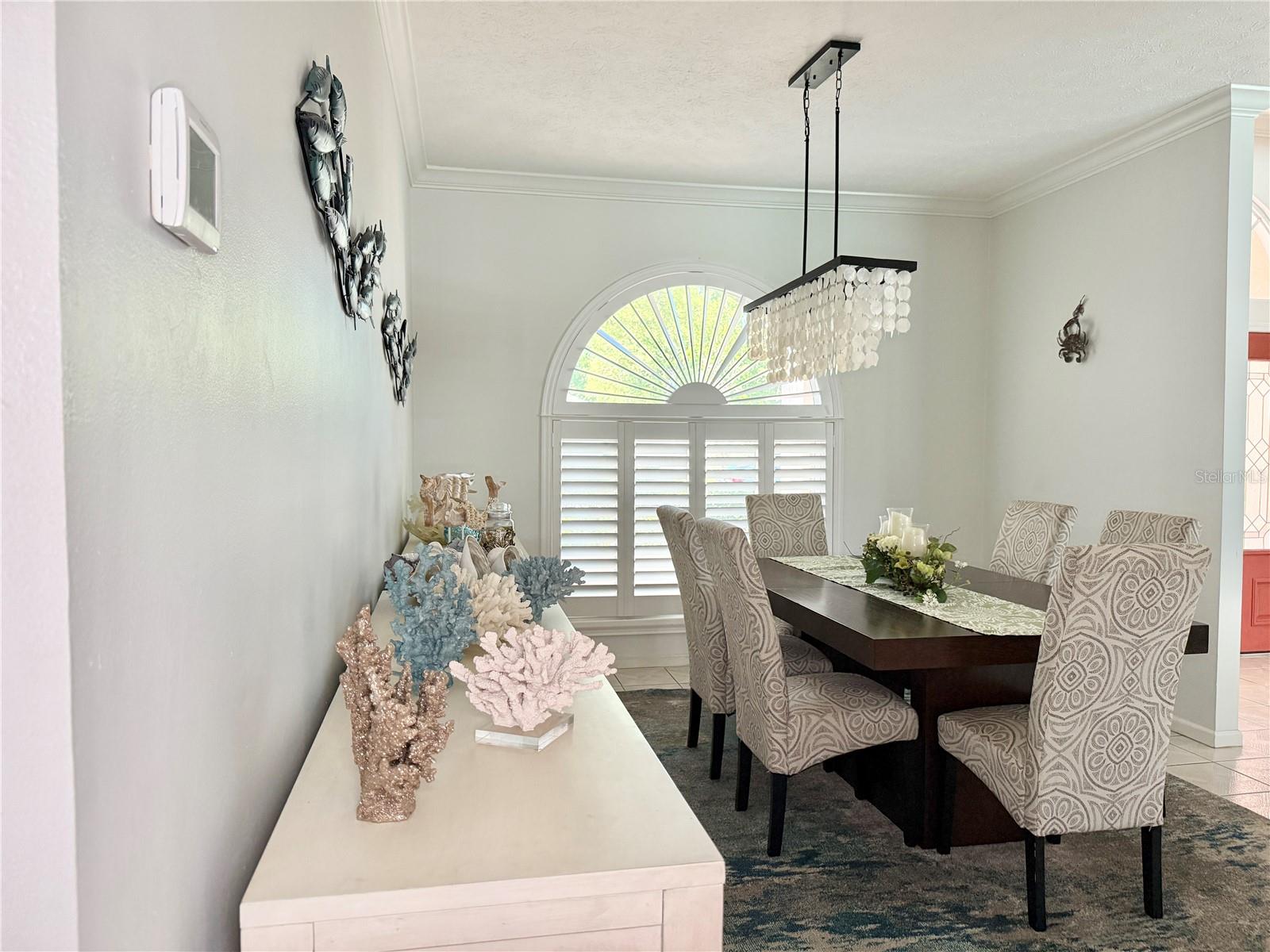 THERESA ARBOR - Residential