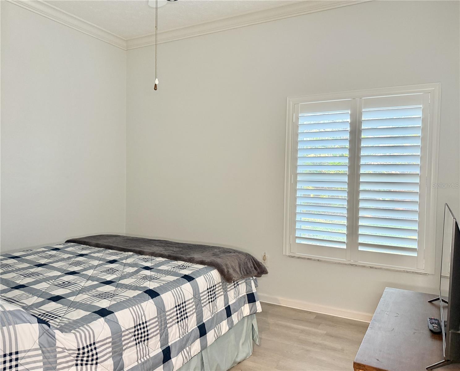 THERESA ARBOR - Residential