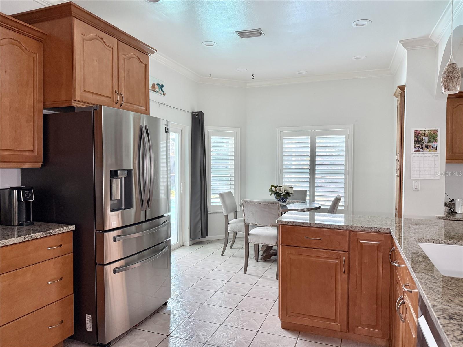 THERESA ARBOR - Residential