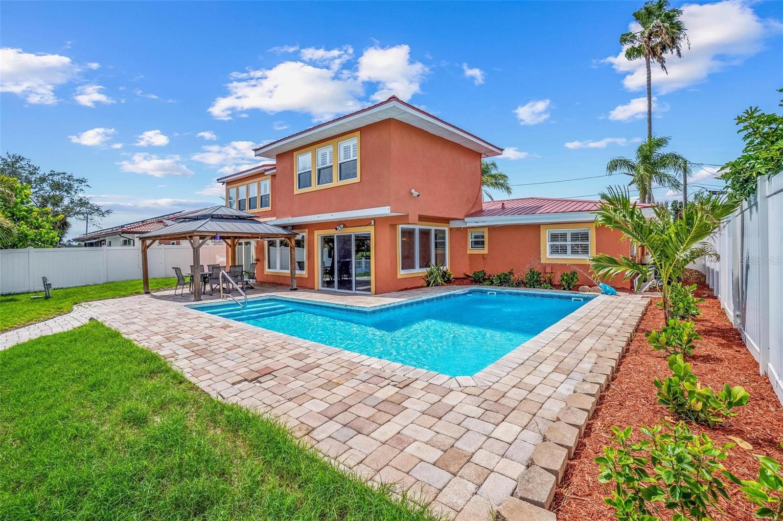 AZURE VIEW UNIT 1 - Residential Lease