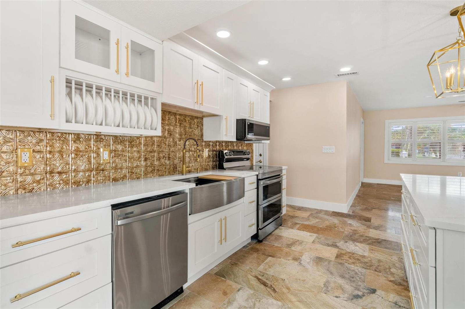 AZURE VIEW UNIT 1 - Residential Lease