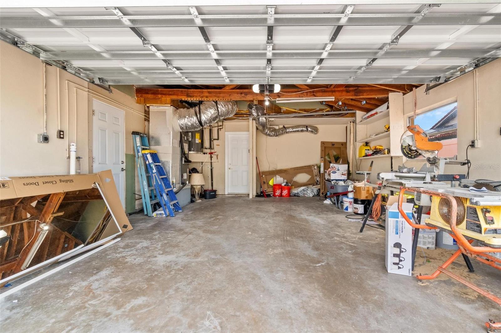 AZURE VIEW UNIT 1 - Residential Lease