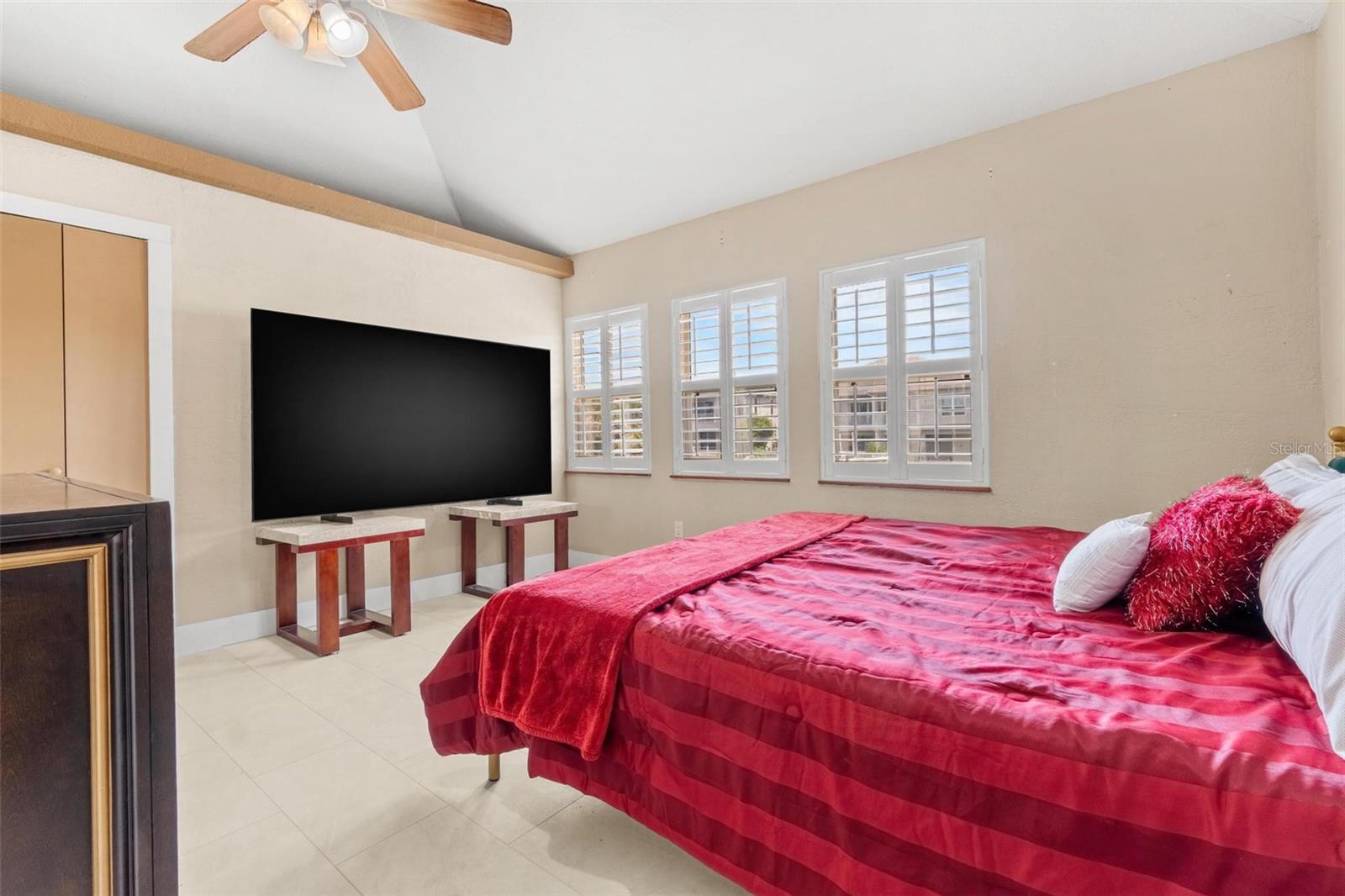 AZURE VIEW UNIT 1 - Residential Lease