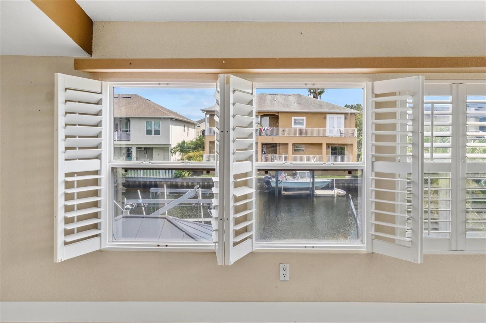 AZURE VIEW UNIT 1 - Residential Lease