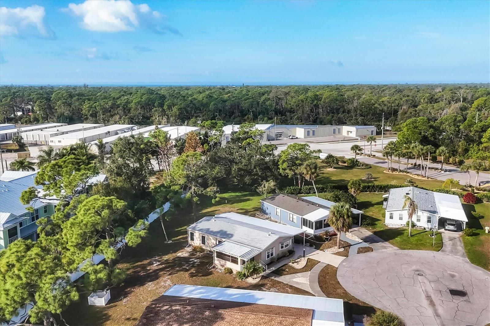 TANGERINE WOODS - Residential