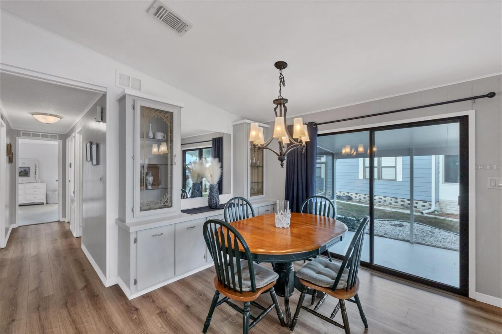 TANGERINE WOODS - Residential