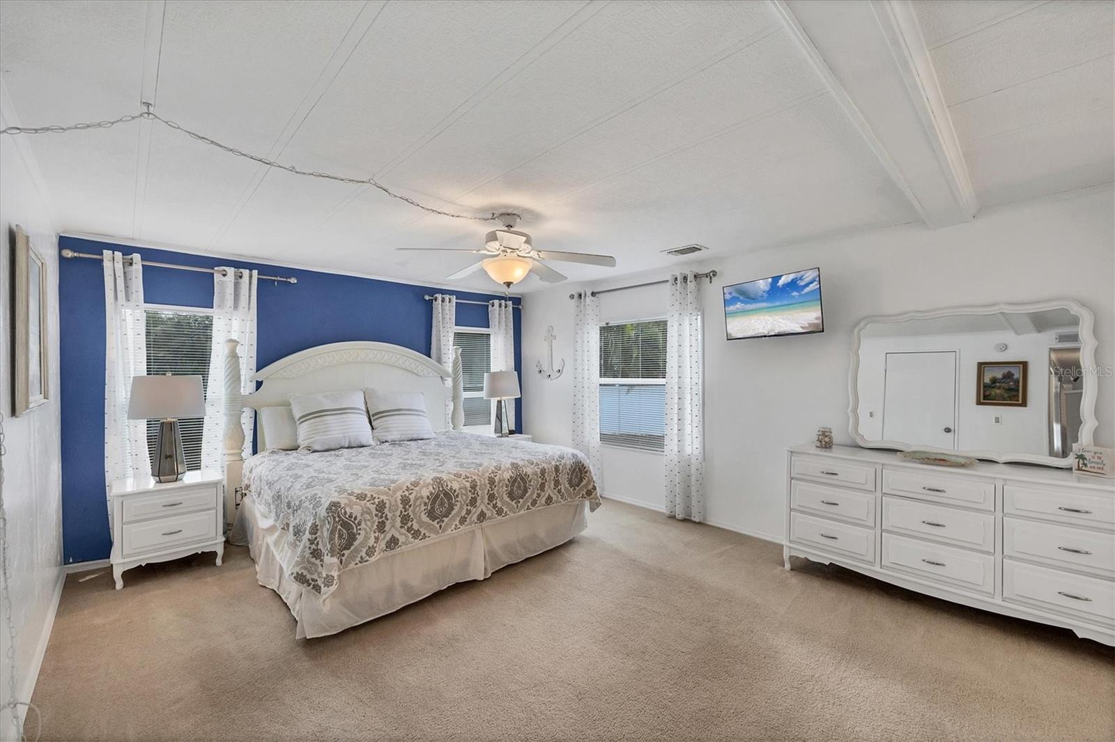 TANGERINE WOODS - Residential