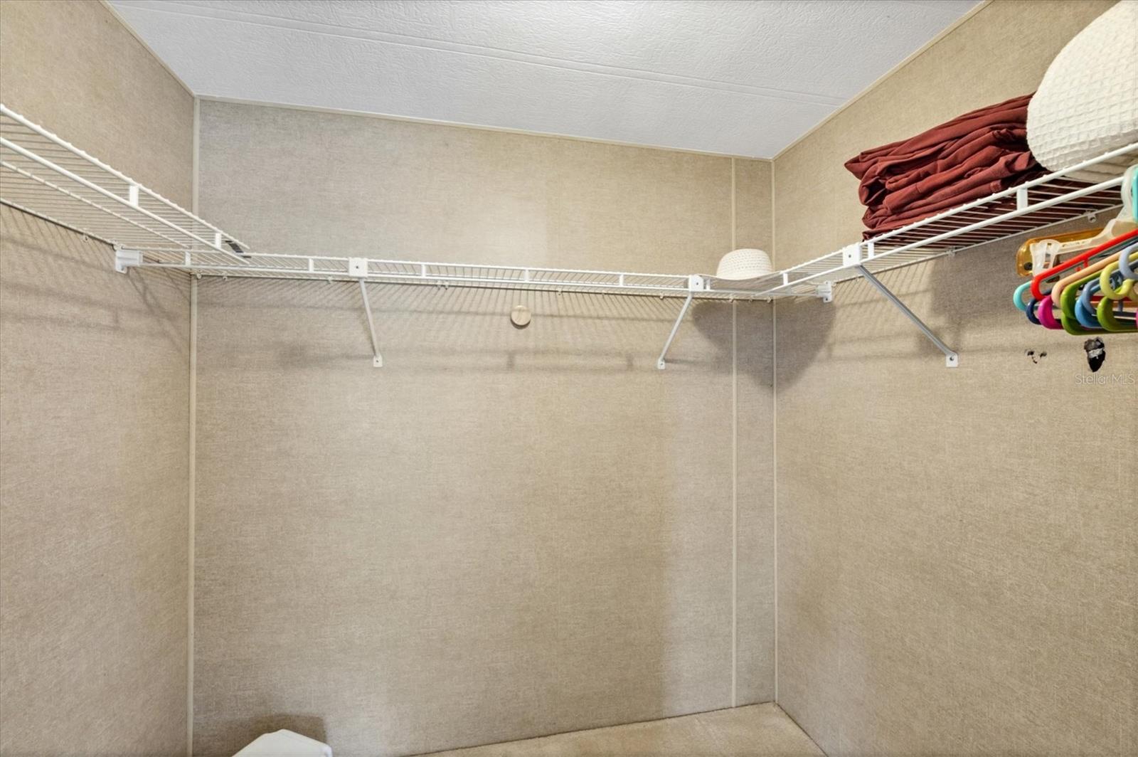 TANGERINE WOODS - Residential