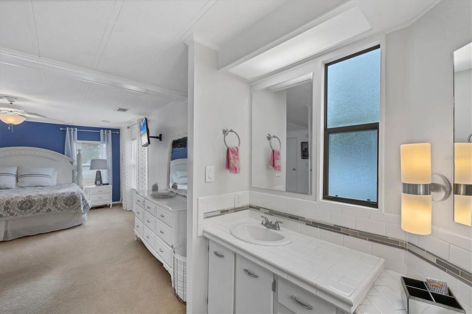 TANGERINE WOODS - Residential