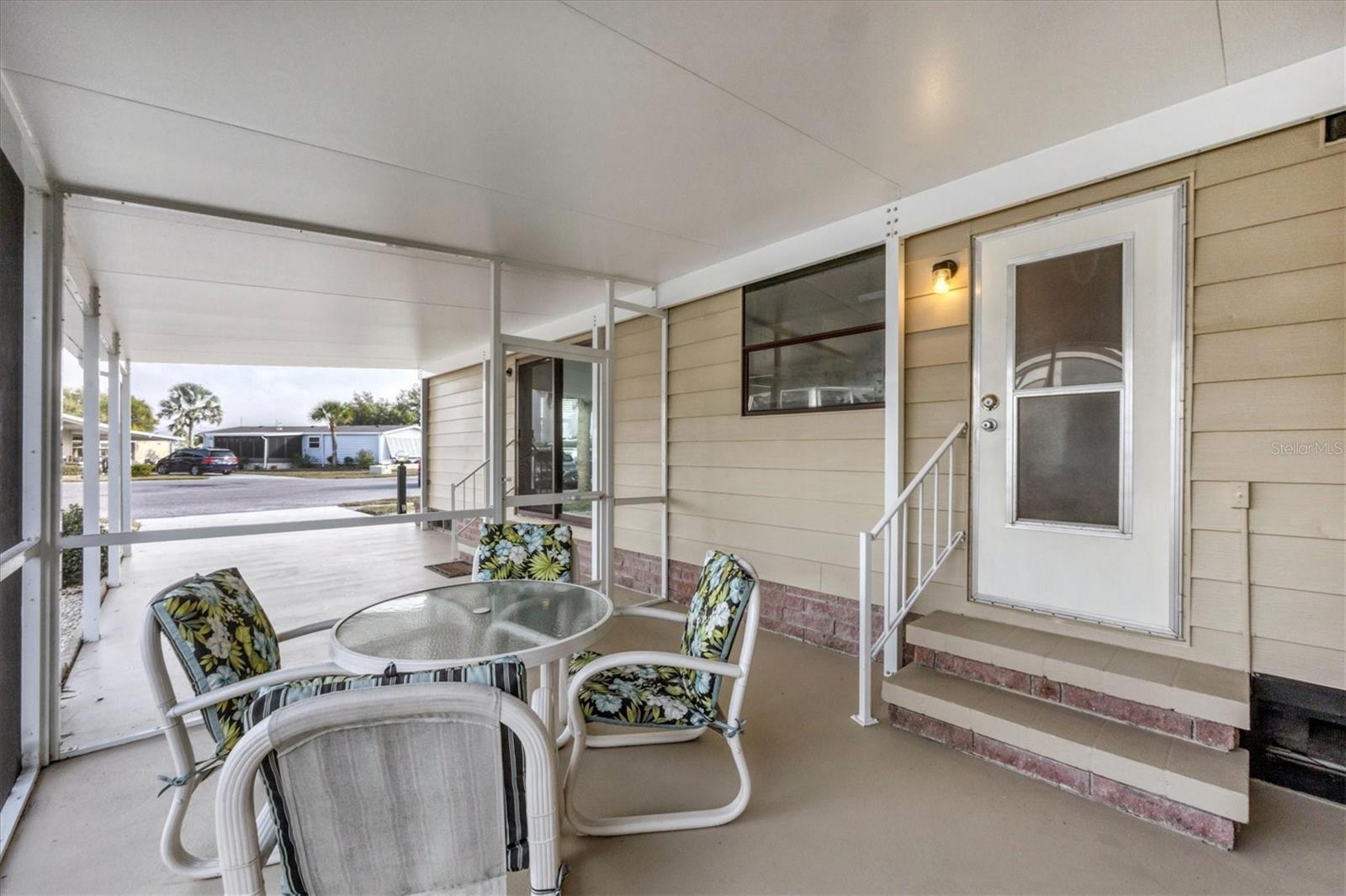 TANGERINE WOODS - Residential