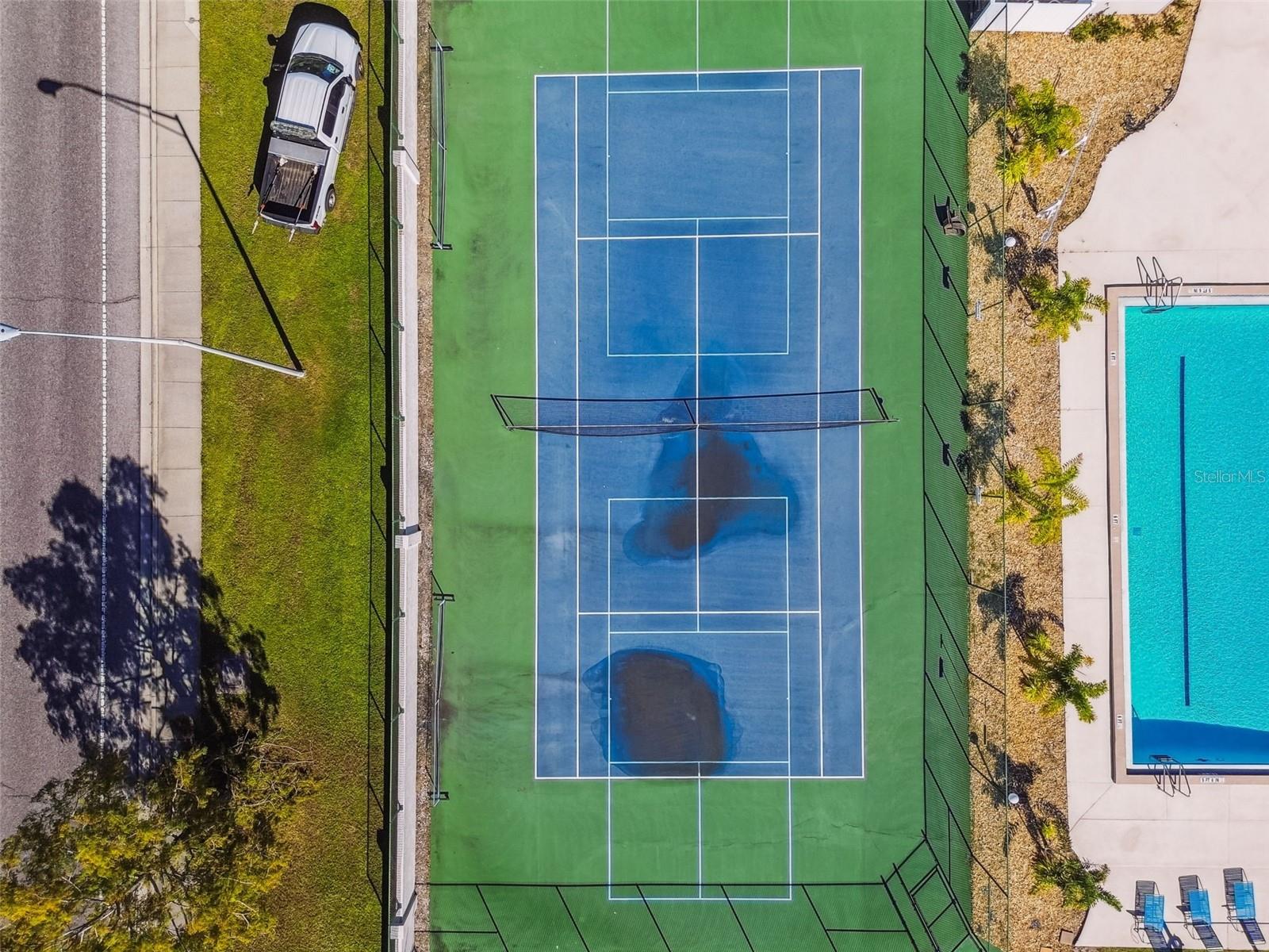 CRESTWOOD VILLAGE OF SARA 4 & 5 - Residential