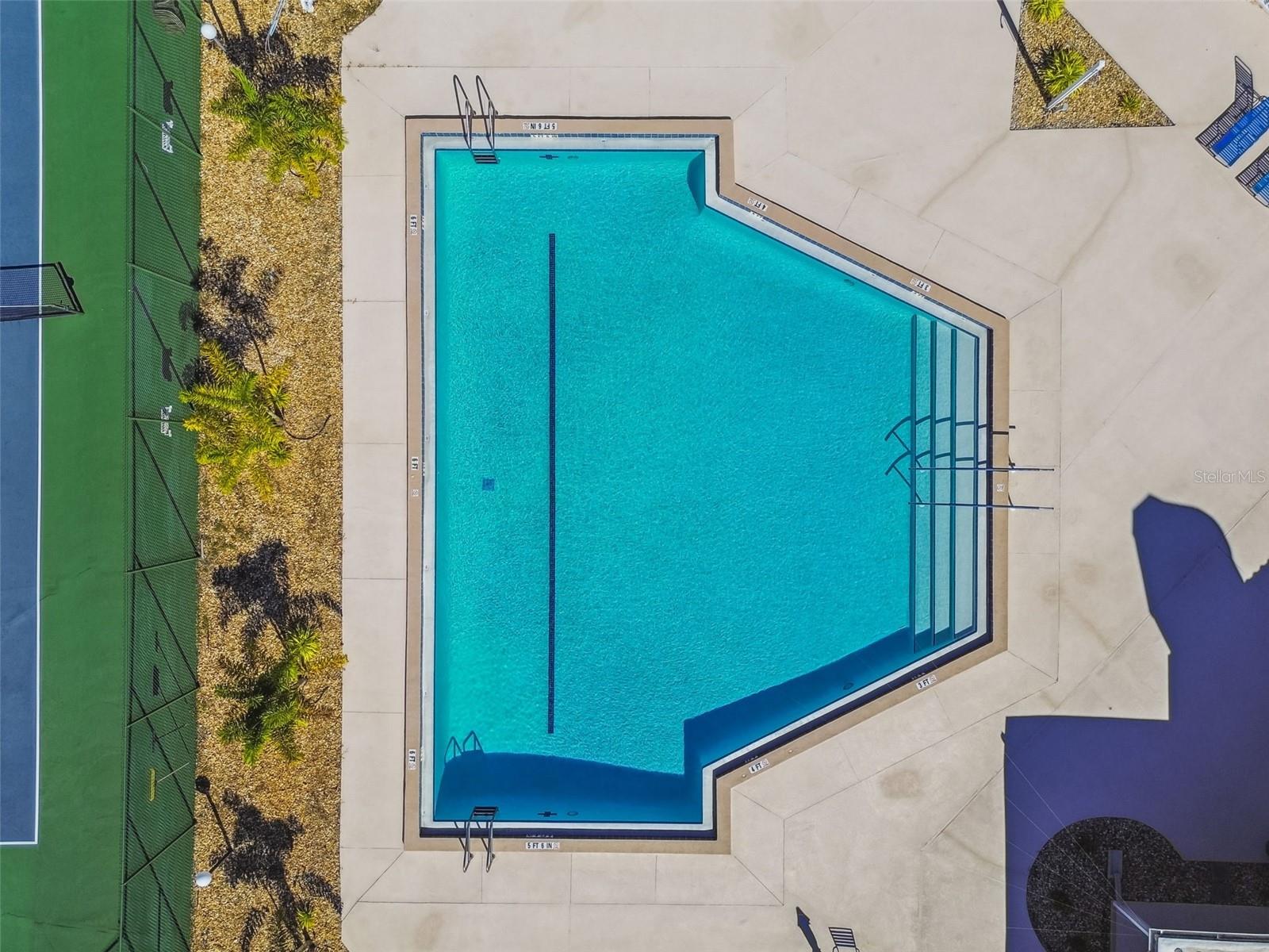 CRESTWOOD VILLAGE OF SARA 4 & 5 - Residential