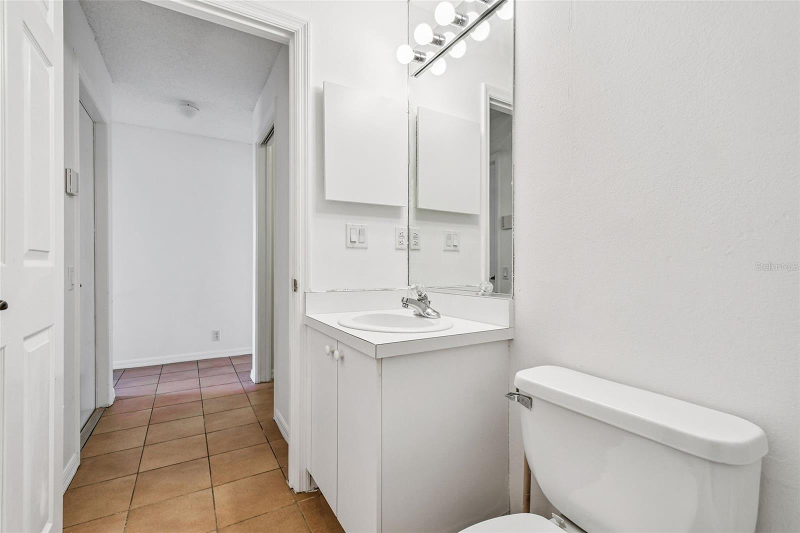 CRESTWOOD VILLAGE OF SARA 4 & 5 - Residential