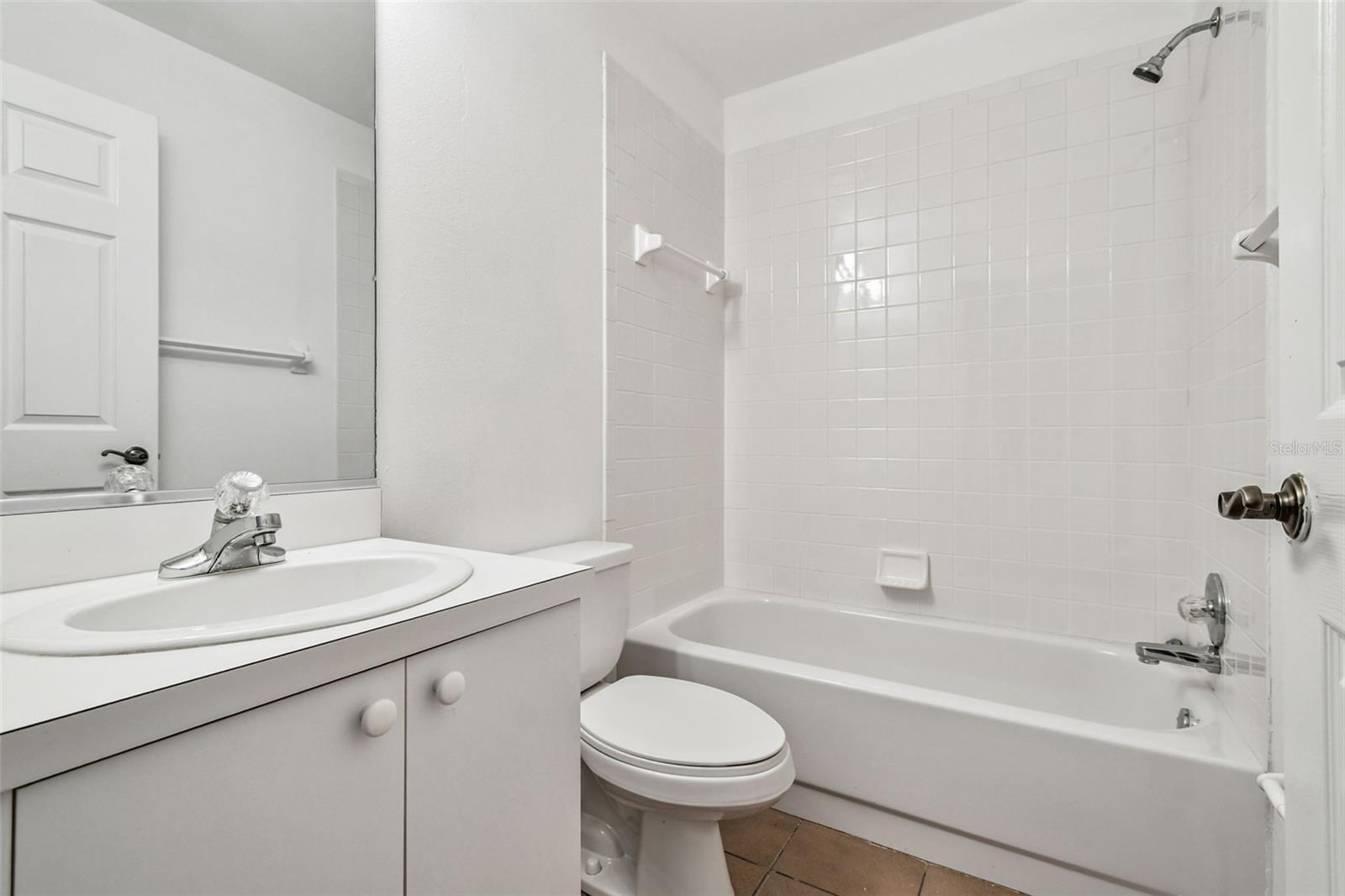 CRESTWOOD VILLAGE OF SARA 4 & 5 - Residential