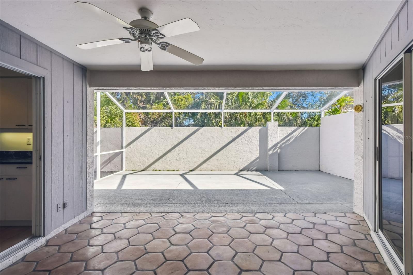 CRESTWOOD VILLAGE OF SARA 4 & 5 - Residential