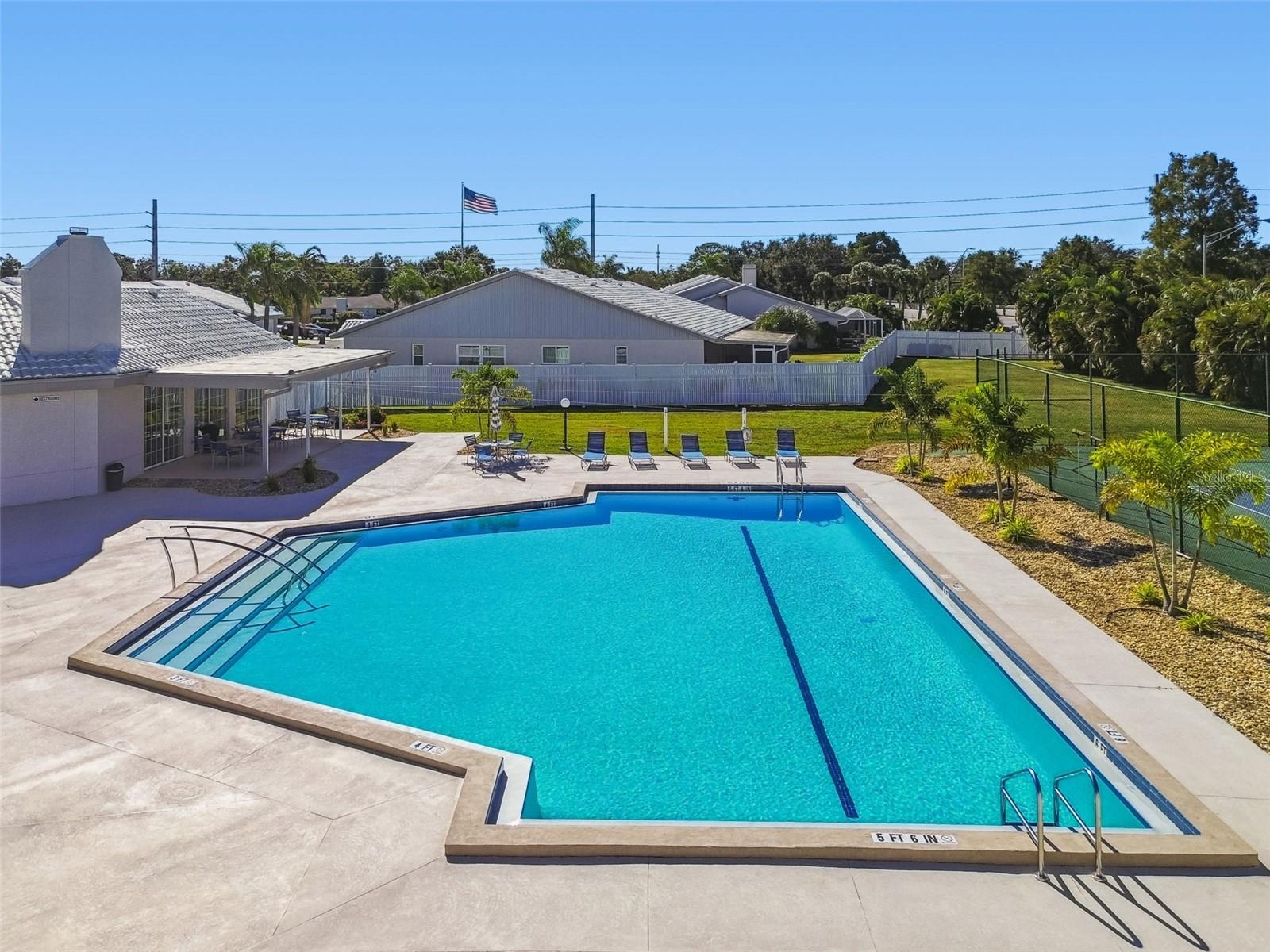 CRESTWOOD VILLAGE OF SARA 4 & 5 - Residential