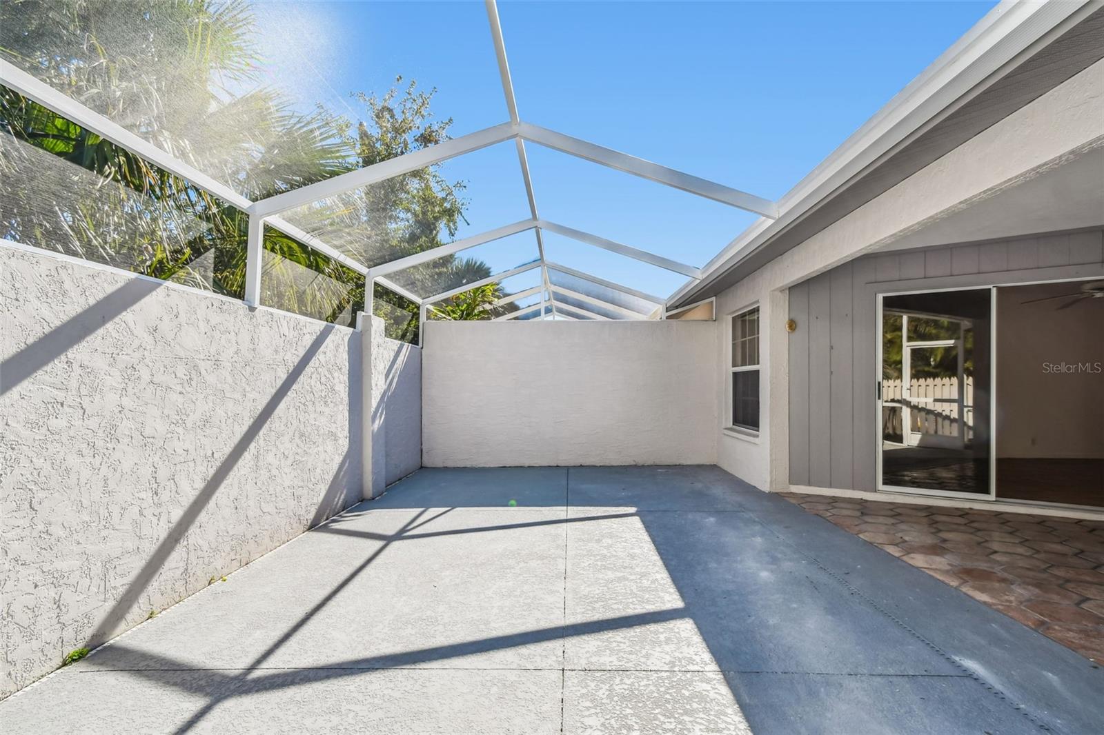 CRESTWOOD VILLAGE OF SARA 4 & 5 - Residential