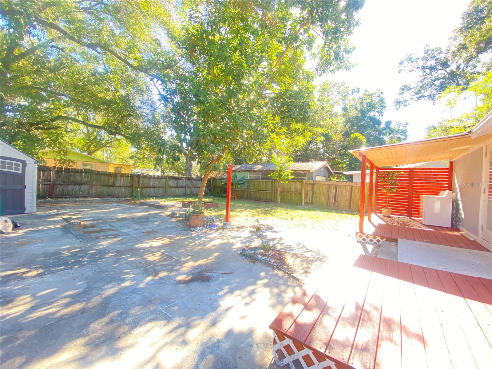 SULPHUR SPGS ADD - Residential Lease