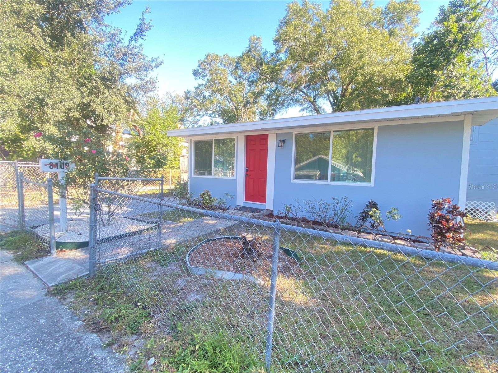 SULPHUR SPGS ADD - Residential Lease