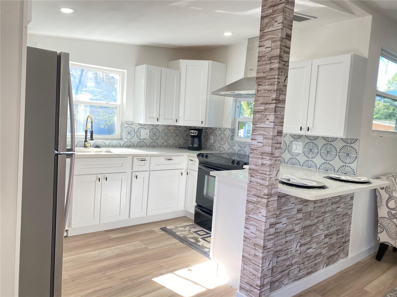 SULPHUR SPGS ADD - Residential Lease