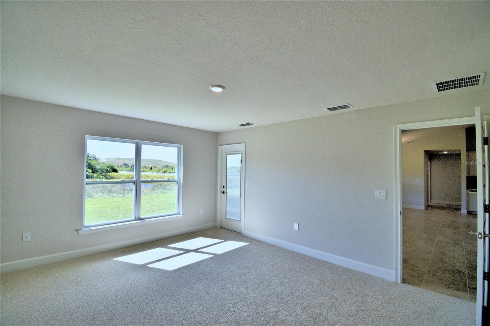 CADENCE CROSSING - Residential