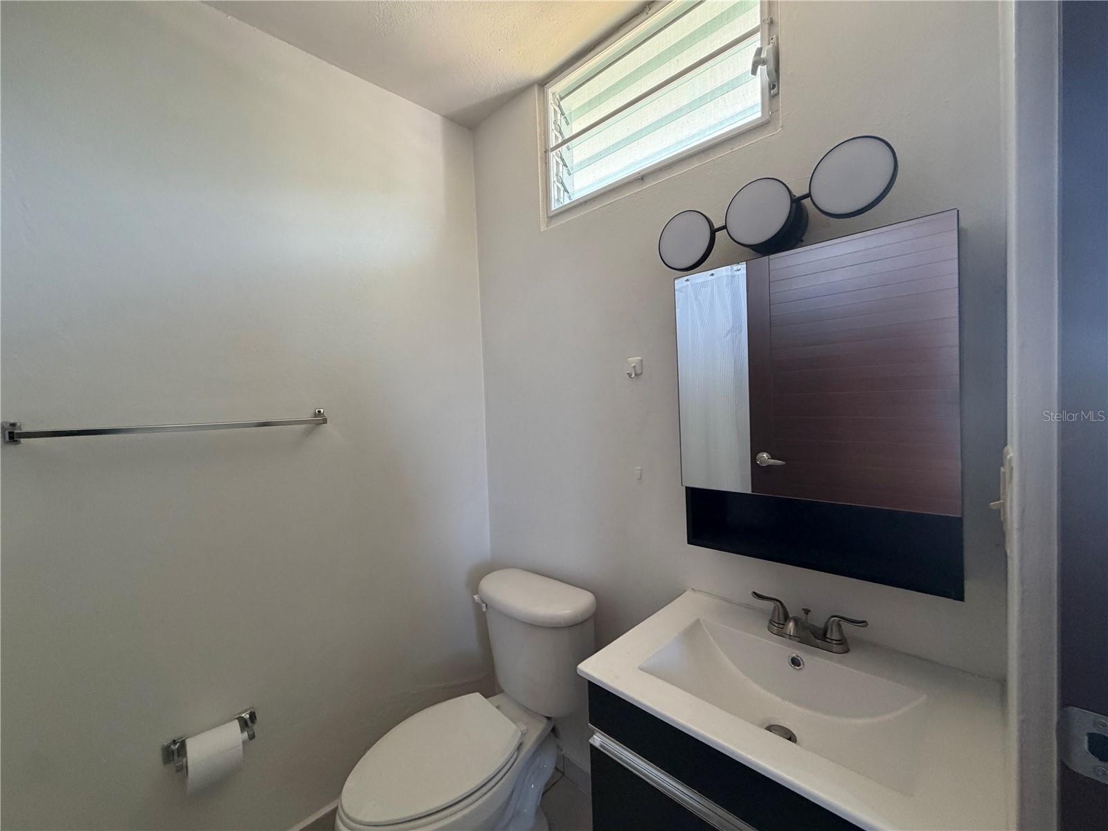 LOMA ALTA VILLAGE - Residential Lease