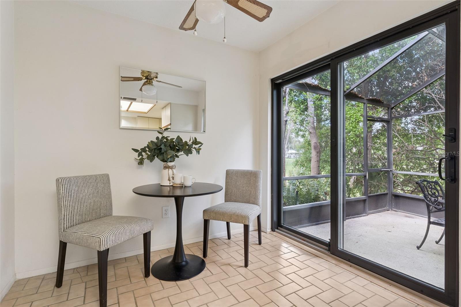 ORANGE TREE COUNTRY CLUB - Residential